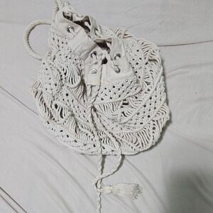 Elegant Cream Macramé Shoulder Bag